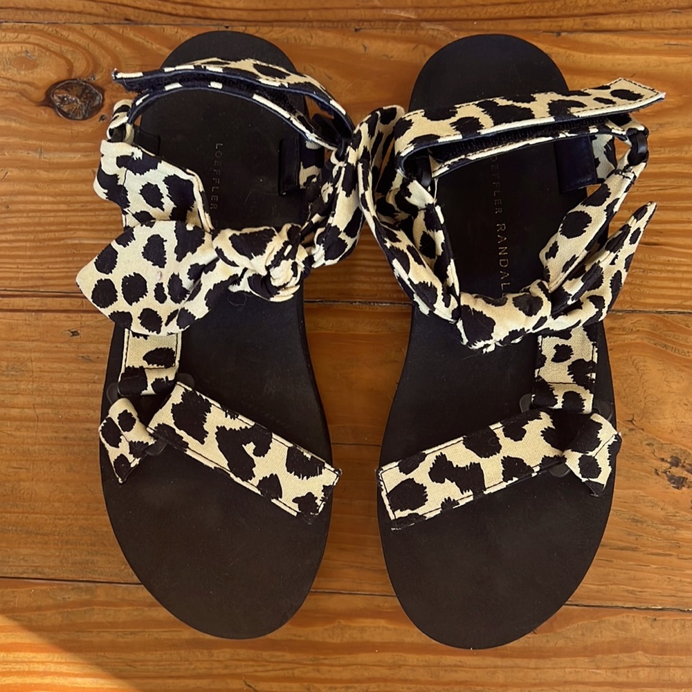 LOEFFLER RANDALL Maisie Sporty Sandal-Leopard. NEVER BEEN WORN. Size 7.5 In Box